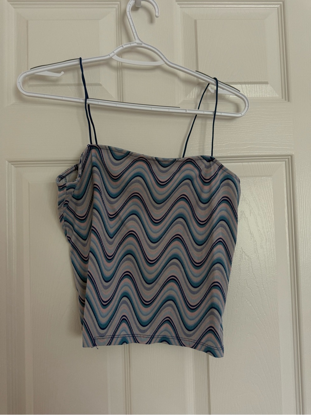 Wavy Print Spaghetti Strap Crop Top - Blue
